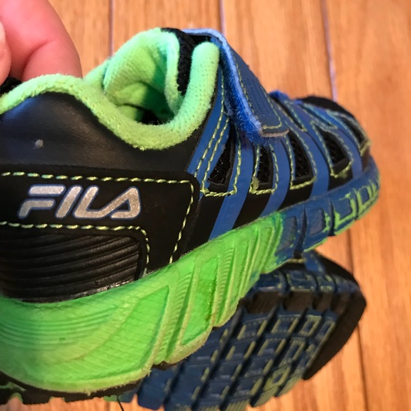 infant size 7 black shoes